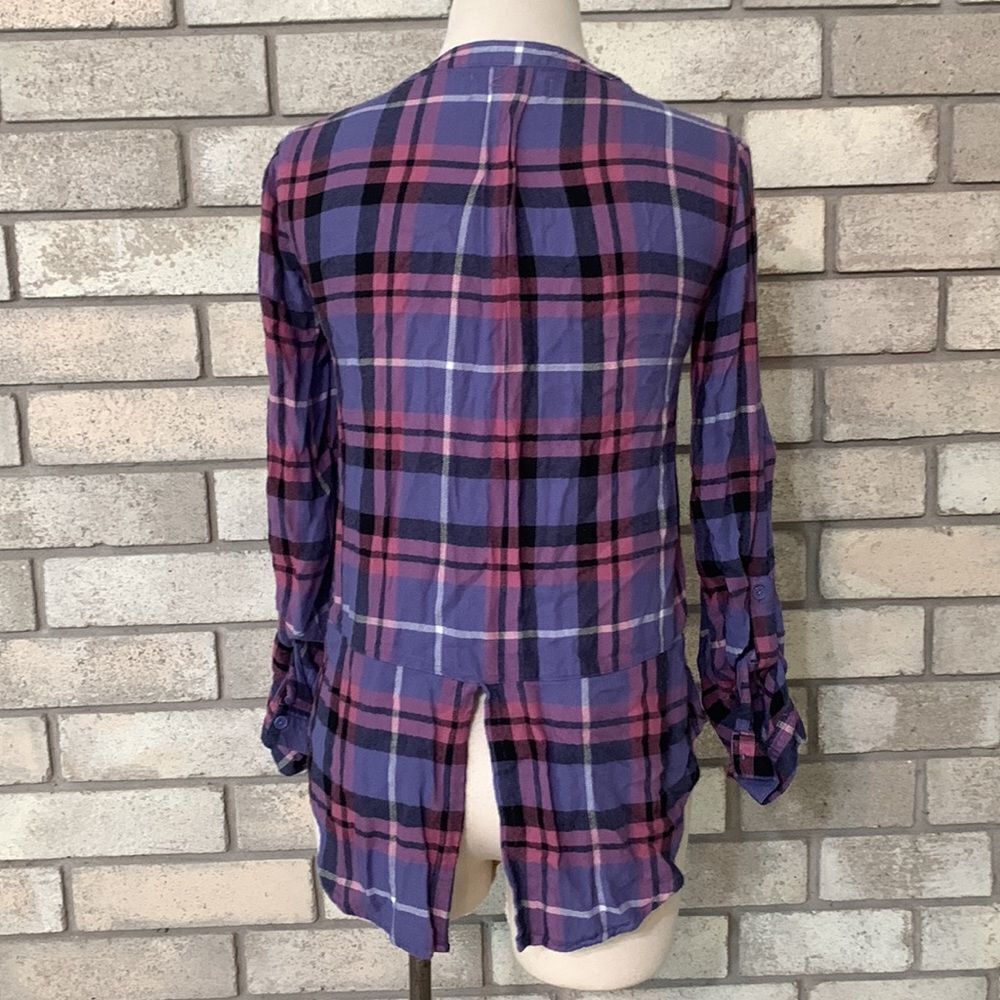 3for$20 button front xs - Picture 3 of 4